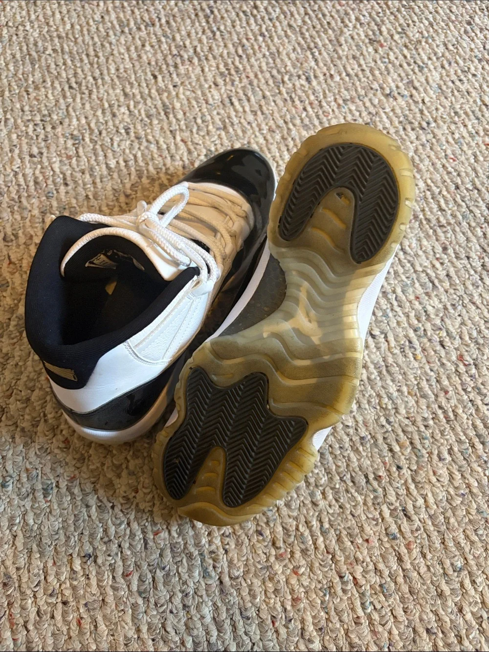 Jordan iconic retro